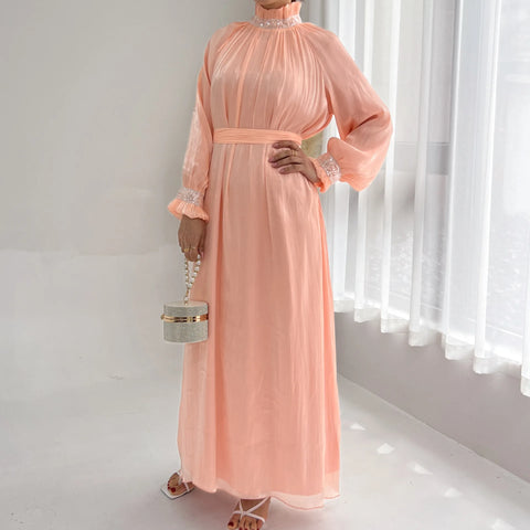 Elegant Fashion Muslim Women Shiny